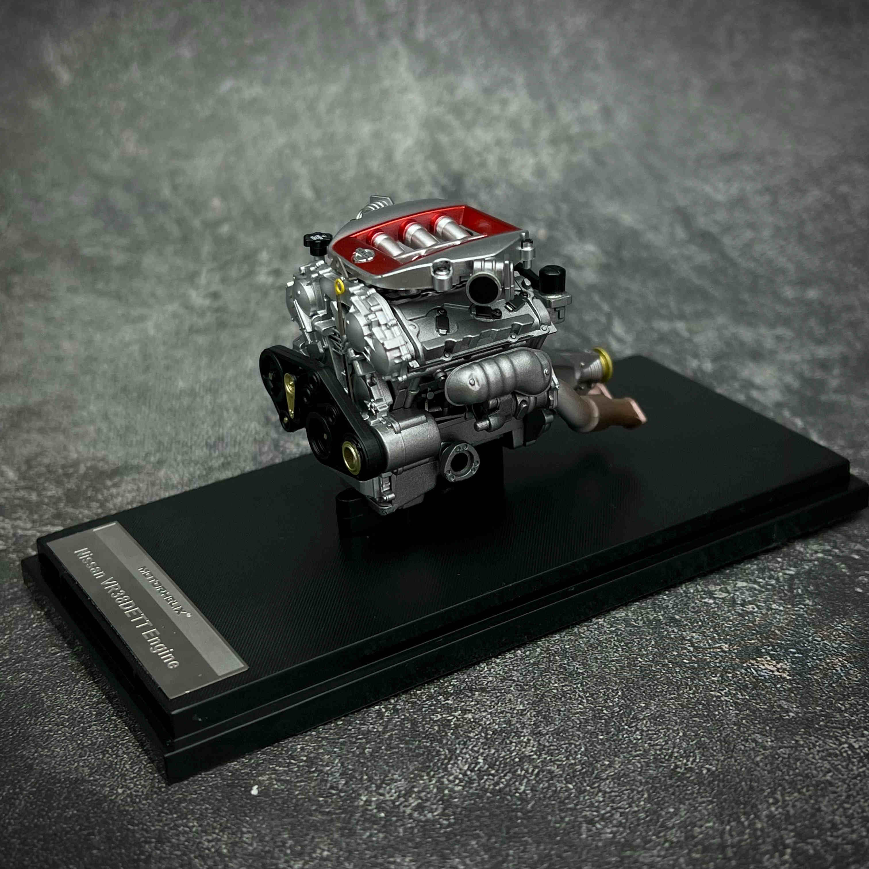 MH 2024 HEC Exhibition Limited Edition 1/18 Scale Engine Car Model