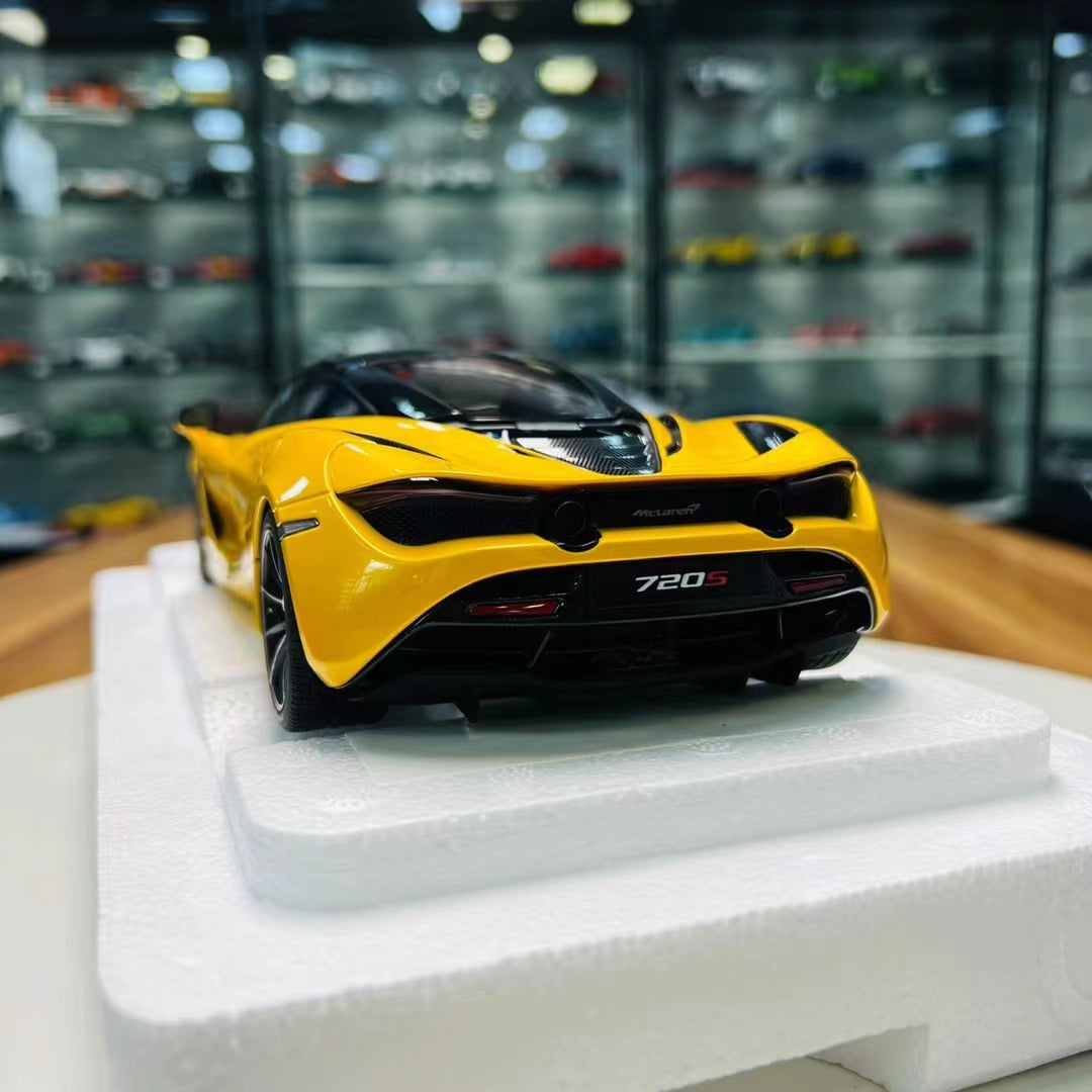 1:18 720S McLaren yellow car model