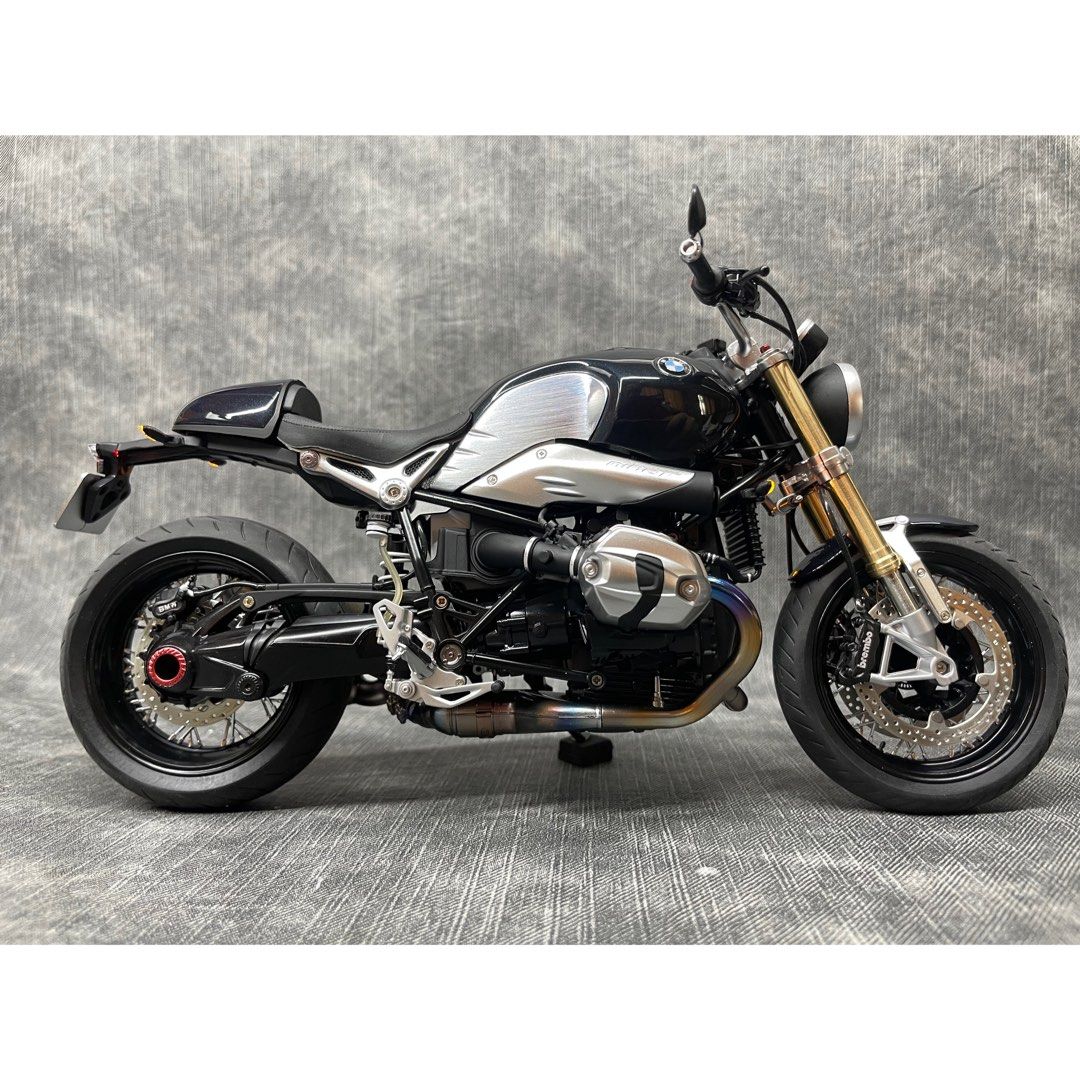 1/9 BMW R Nine T
