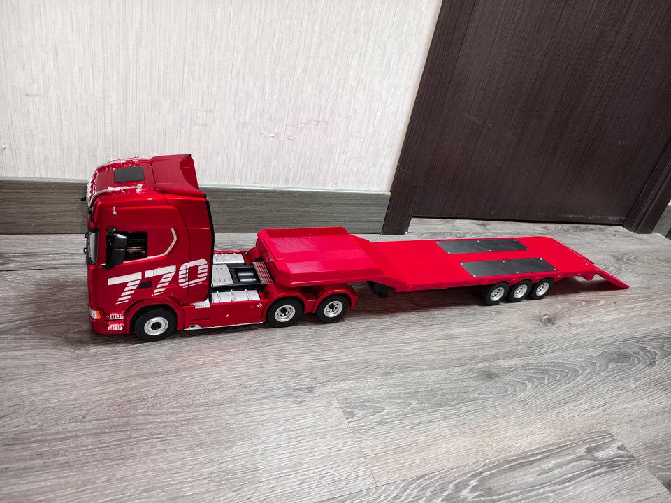 1/18 Genuine Scania remote control heavy truck 2025 new four-wheel drive tractor car model