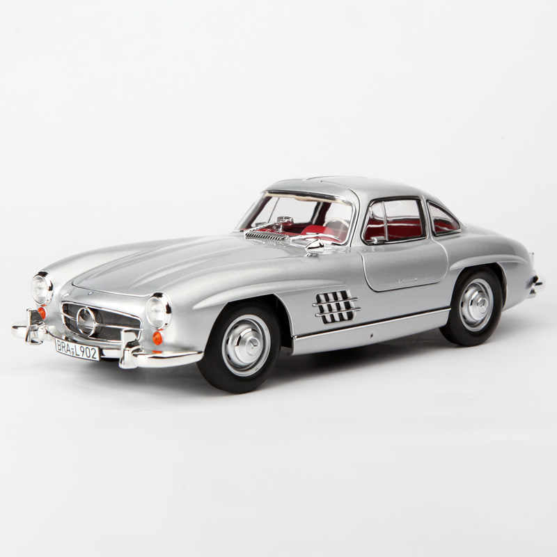 1:24 300SL Alloy Car Model