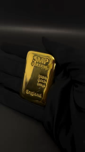 SMP 250 g Gold Cast Bar