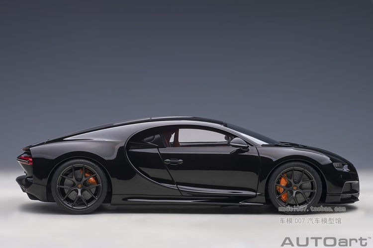 1:18 Limited Edition Bugatti Chiron Track Edition Alloy Car Model Collection