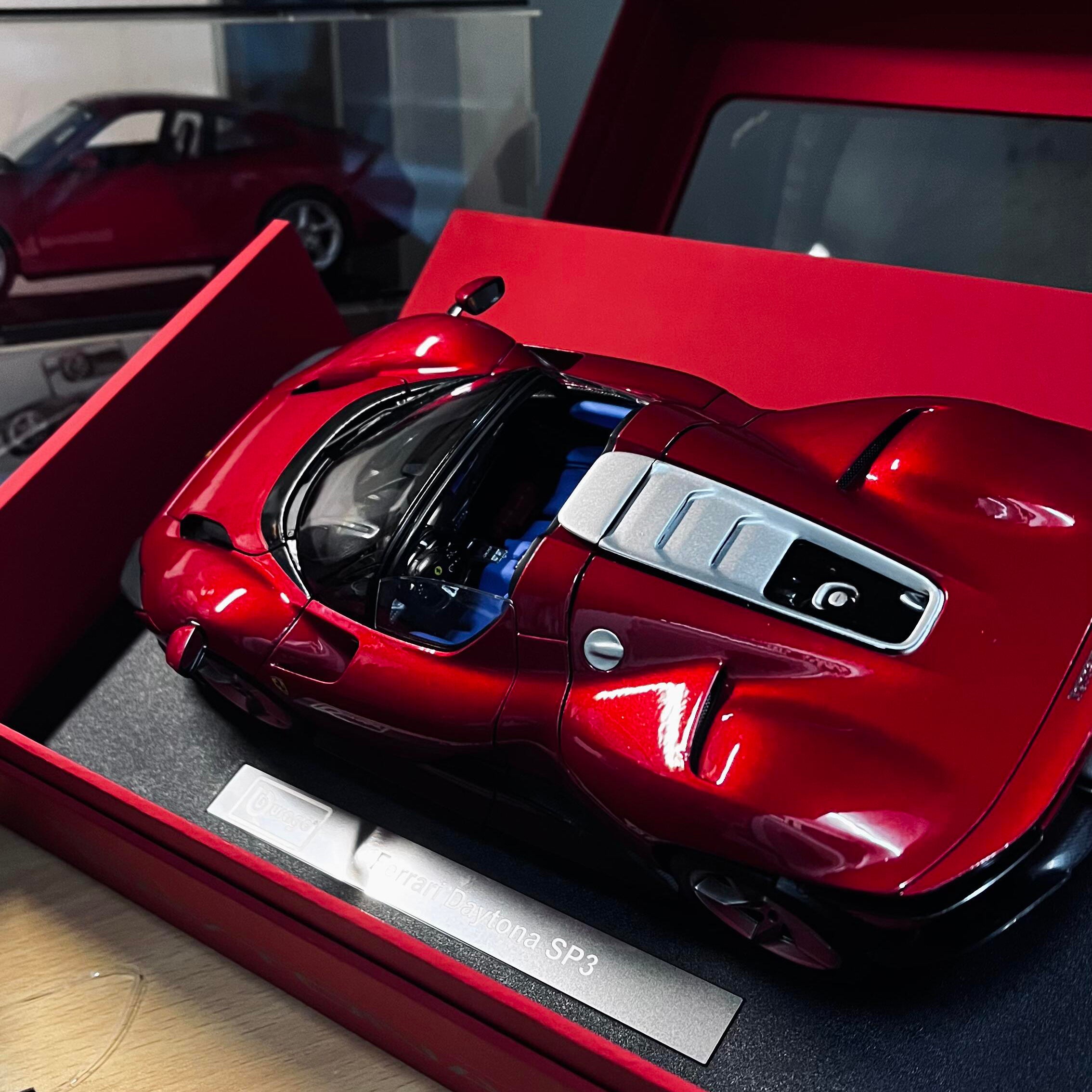 Fine limited edition 1:18 SP3 499P simulation alloy sports car model