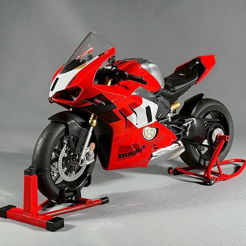 Super Large 1/6 Ducati V4S Startable Motorcycle Model Simulation Alloy Motorcycle
